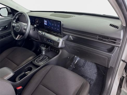 Used 2024 Hyundai Kona SEL FWD image 28
