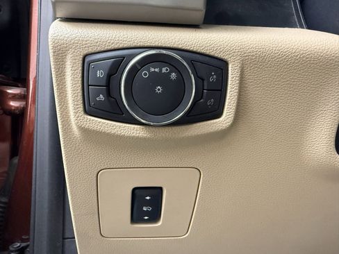 Used 2015 Ford F150 Lariat w/ Equipment Group 501A Mid image 16