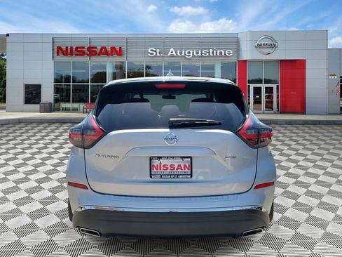 Used 2019 Nissan Murano S AWD/4WD image 3