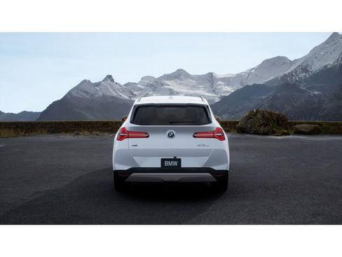 New 2026 BMW X3 xDrive30 image 5