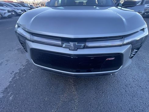 Used 2024 Chevrolet Blazer EV RS image 32