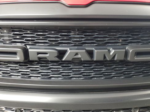 Used 2022 RAM 1500 Big Horn w/ Built-to-serve Edition image 10