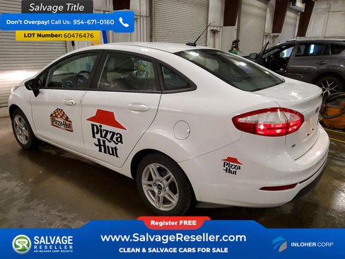 Used 2017 Ford Fiesta SE FWD image 3