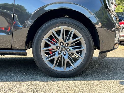 New 2025 Ford Expedition Max Platinum w/ Stealth Performance Package image 7