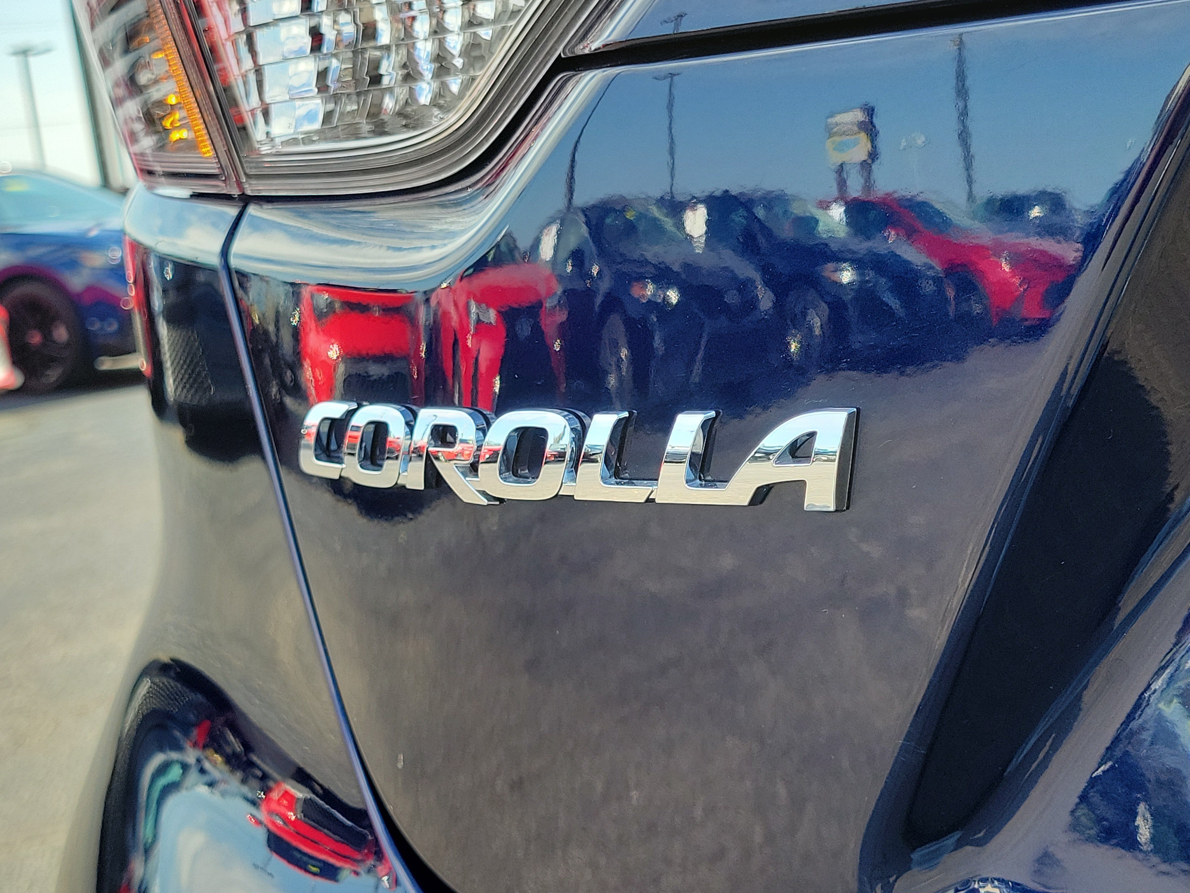 Used 2024 Toyota Corolla LE FWD image 6