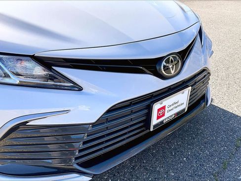 Certified 2024 Toyota Camry LE image 29