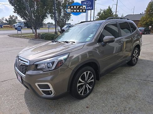 Used 2020 Subaru Forester Limited image 21
