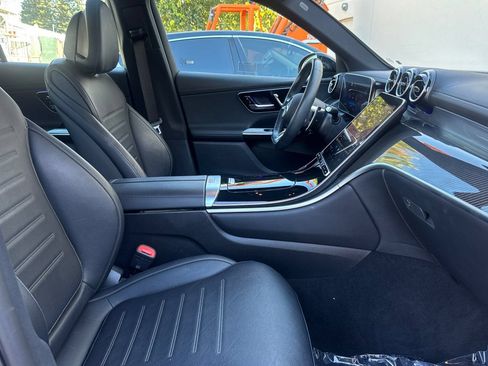 Used 2024 Mercedes-Benz GLC 43 AMG 4MATIC image 16