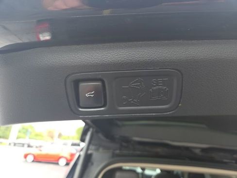 Used 2020 Ford Expedition Platinum image 35