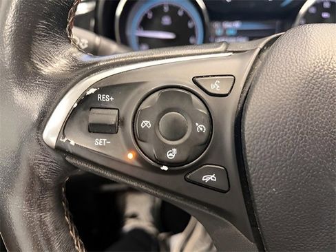 Used 2017 Buick Envision Essence image 20