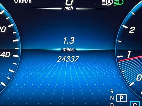 Certified 2022 Mercedes-Benz GLC 300 4MATIC image 25