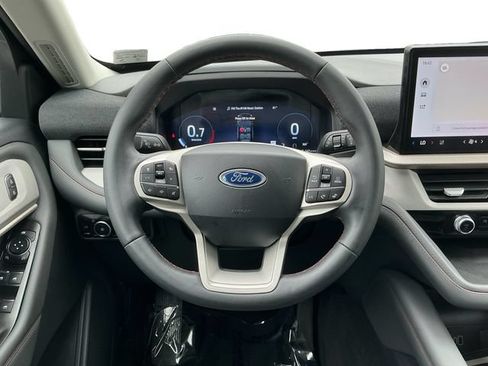 Certified 2026 Ford Explorer Active w/ Active Comfort Package AWD/4WD image 13