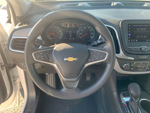 Certified 2023 Chevrolet Equinox LS w/ Sport Edition image 11