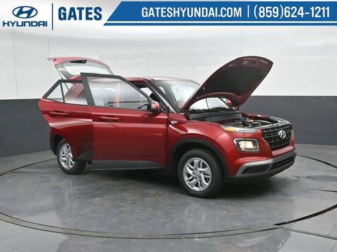 New 2026 Hyundai Venue SE image 57