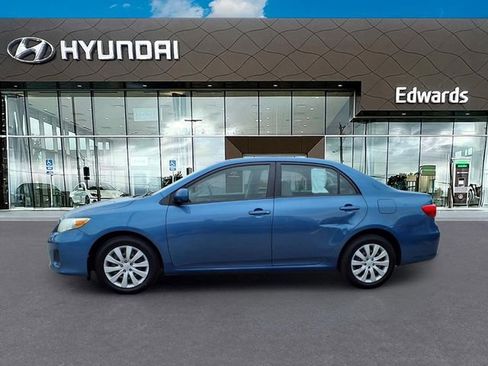 Used 2012 Toyota Corolla LE FWD image 3