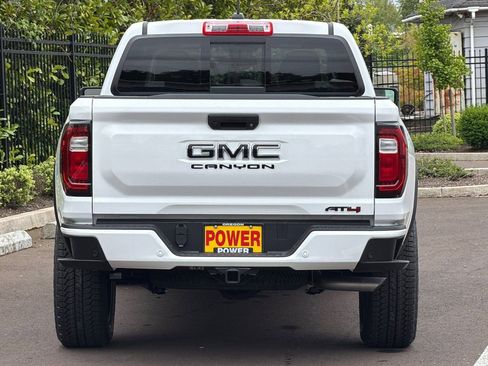 New 2026 GMC Canyon AT4 AWD/4WD image 6