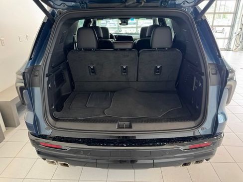 Used 2026 Chevrolet Traverse RS AWD/4WD image 43