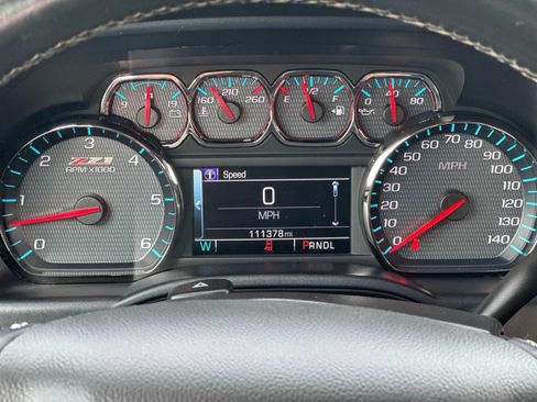 Used 2018 Chevrolet Silverado 1500 LT w/ All Star Edition AWD/4WD image 8