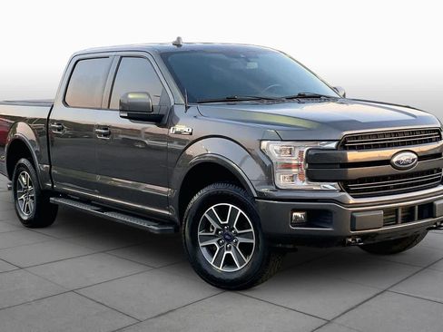 Used 2018 Ford F150 Lariat w/ Equipment Group 502A Luxury AWD/4WD image 3