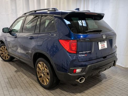 Used 2023 Honda Passport Elite image 4