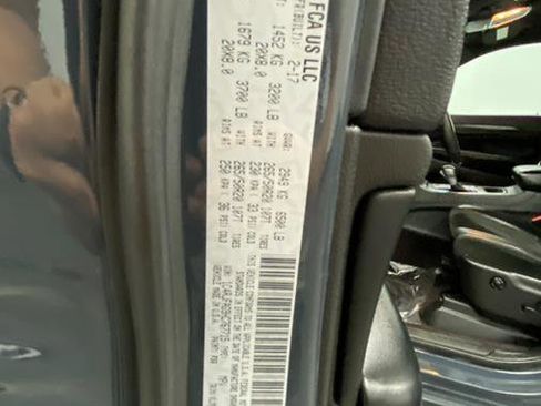 Used 2017 Jeep Grand Cherokee Altitude image 55