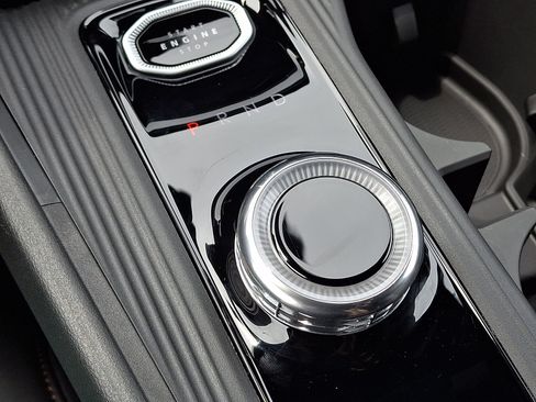 New 2026 Jeep Cherokee Limited AWD/4WD image 10