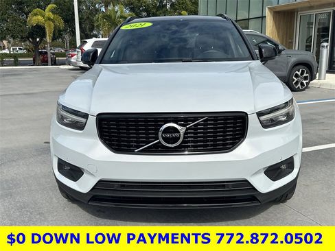 Used 2021 Volvo XC40 T5 R-Design w/ Protection Package Premier image 3