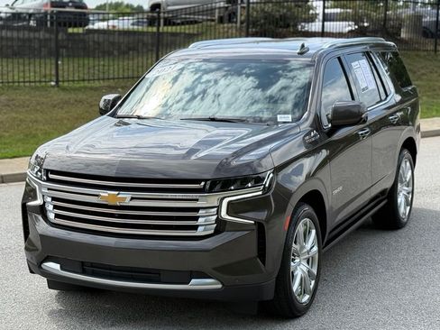 Used 2021 Chevrolet Tahoe High Country AWD/4WD image 10