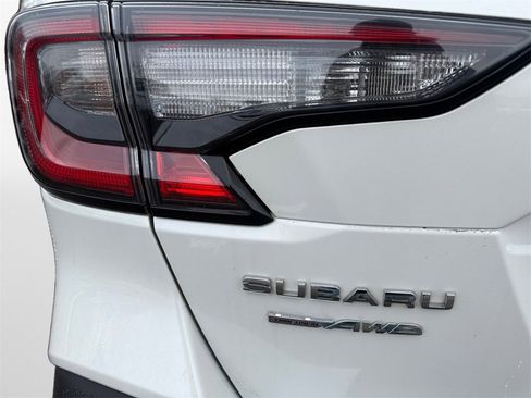 Used 2021 Subaru Outback 2.5i image 21