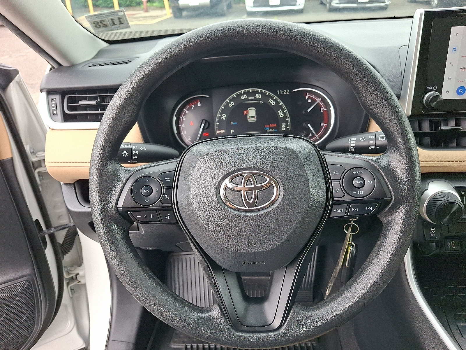 Used 2024 Toyota RAV4 LE AWD/4WD image 19