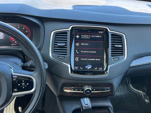 Used 2019 Volvo XC90 T6 Momentum w/ Advanced Package AWD/4WD image 22