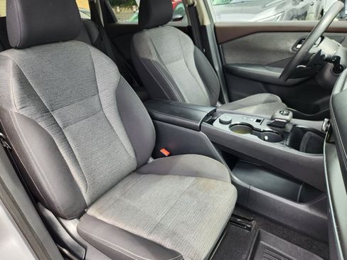 Certified 2022 Nissan Rogue SV AWD/4WD image 14