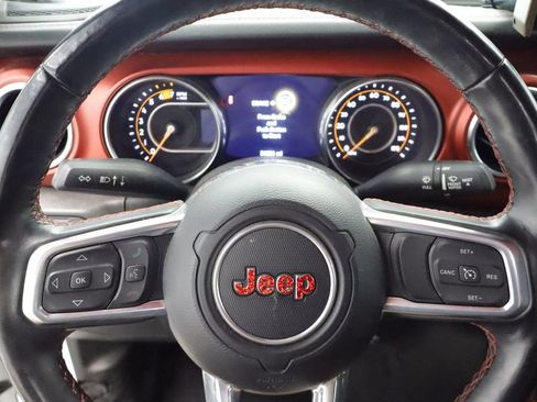 Used 2023 Jeep Wrangler Unlimited Rubicon w/ LED Lighting Group AWD/4WD image 28