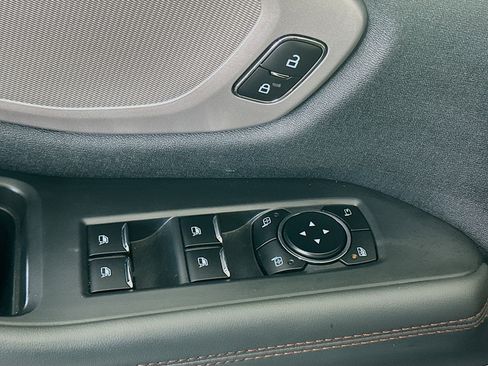 Used 2025 Ford Expedition Active AWD/4WD image 15