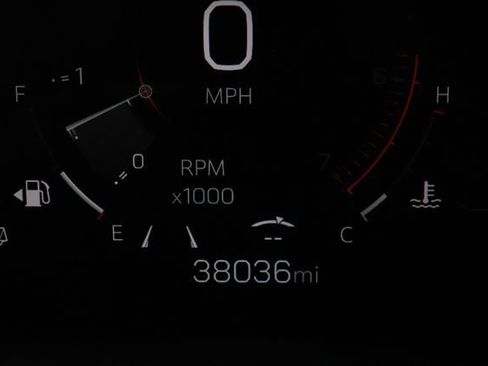 Used 2025 GMC Yukon Denali AWD/4WD image 35