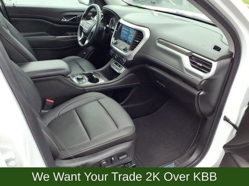 Used 2023 GMC Acadia SLT w/ Preferred Package image 32