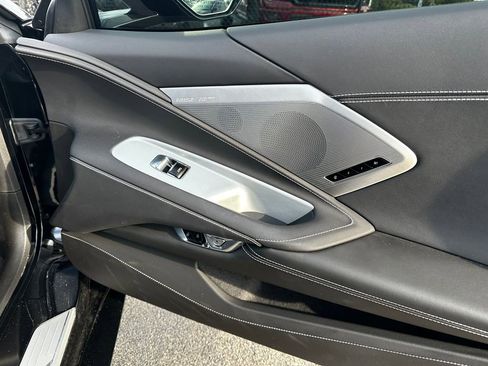 Used 2025 Chevrolet Corvette Stingray Preferred Cpe w/ 2LT image 33