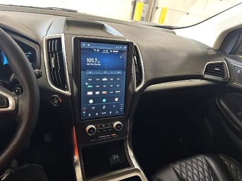 Used 2023 Ford Edge Titanium w/ Class II Trailer Tow Package AWD/4WD image 37