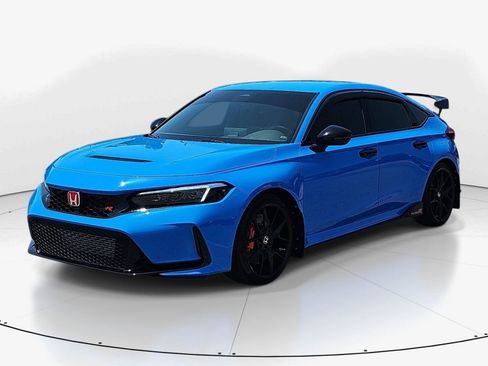 Used 2025 Honda Civic Type R image 8
