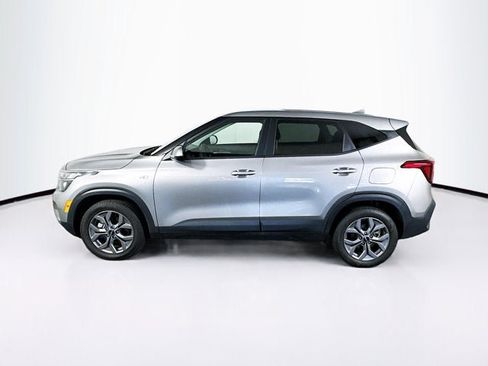 Certified 2025 Kia Seltos LX AWD/4WD image 8