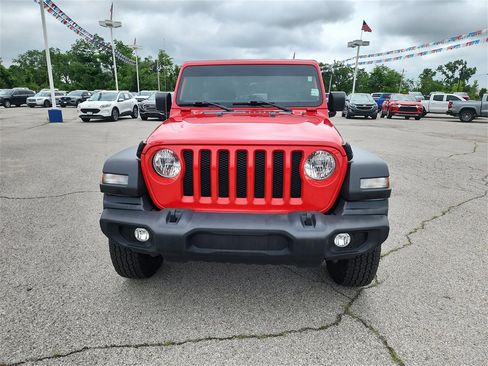 Used 2023 Jeep Wrangler Sport image 8