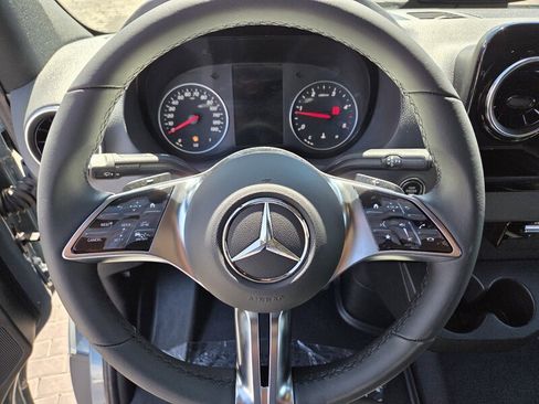 New 2026 Mercedes-Benz Sprinter 2500 image 25