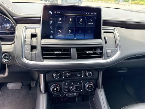 Used 2023 Chevrolet Tahoe Z71 w/ Luxury Package AWD/4WD image 21