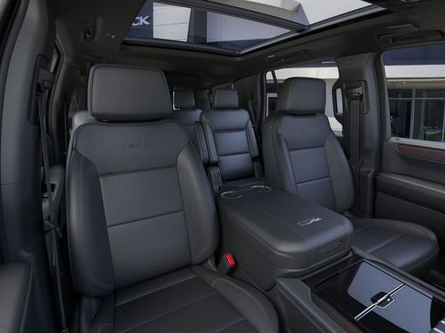 Used 2026 GMC Yukon Denali w/ Sun & Power Step Package image 16