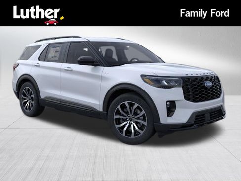 New 2026 Ford Explorer ST-Line image 1