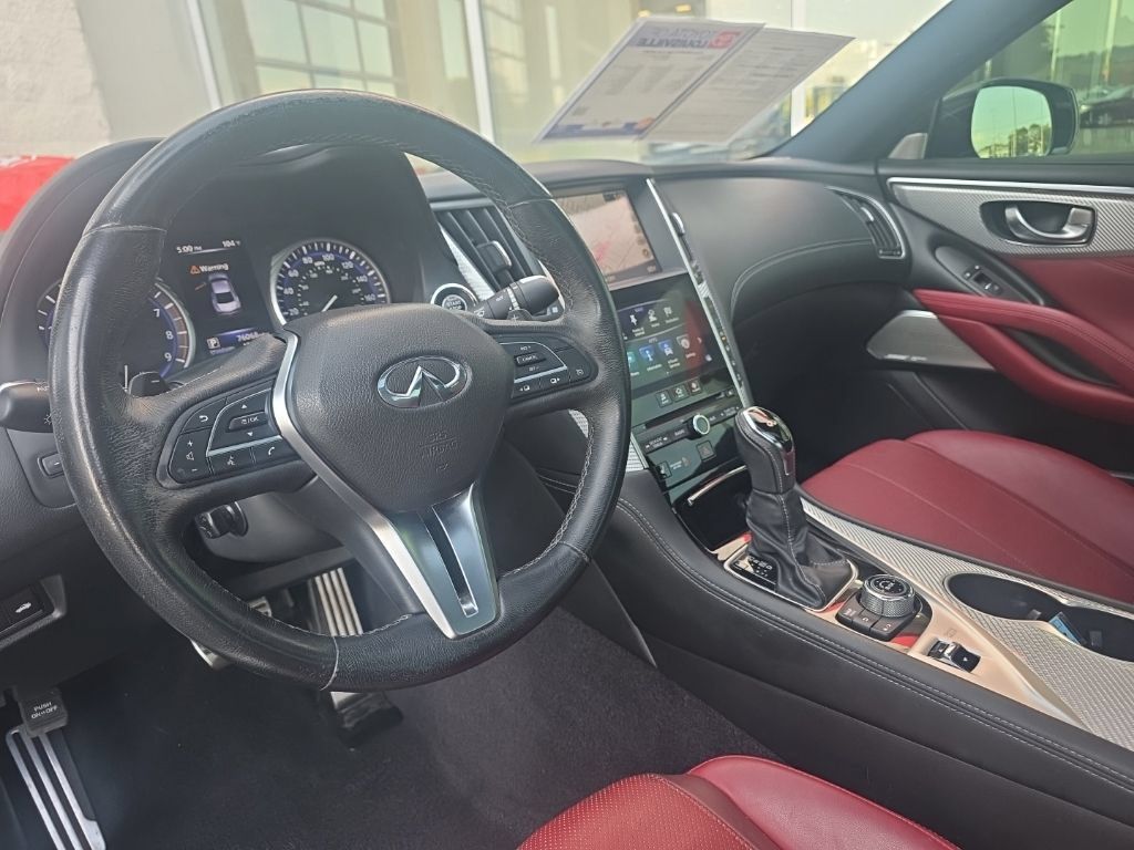 Used 2018 INFINITI Q60 3.0t Sport w/ Sensory Package 3.0T Sport AWD/4WD image 12