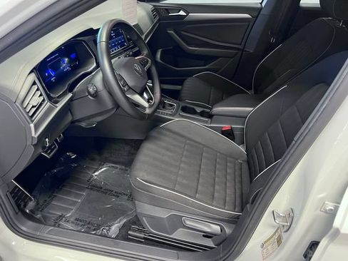 Certified 2024 Volkswagen Jetta Sport FWD image 6