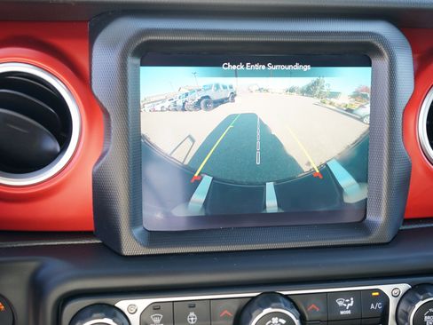 Used 2020 Jeep Wrangler Rubicon image 34