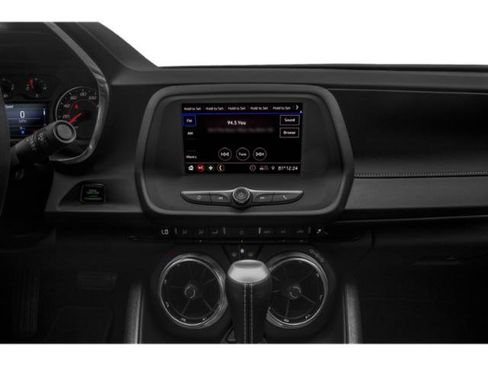Used 2021 Chevrolet Camaro LT w/ Technology Package RWD image 13