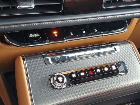 New 2026 Lincoln Aviator Black Label w/ Dynamic Handling Package AWD/4WD image 20